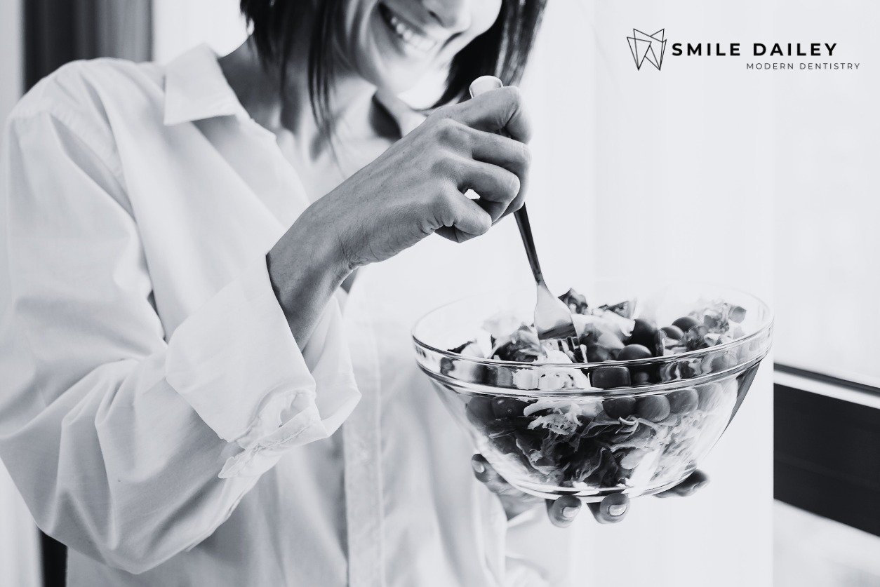 Eating with Invisalign Trays: Is It Bad for Treatment? cover